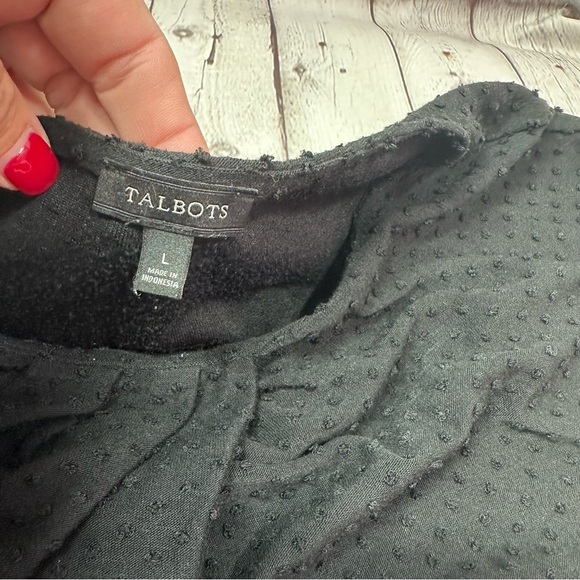 Talbots Black  swiss dot Textured Blouse sz L pleated neckline cap sleeve - Picture 6 of 8
